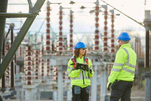 Best Local Electrician Companies  in Suitland, MD