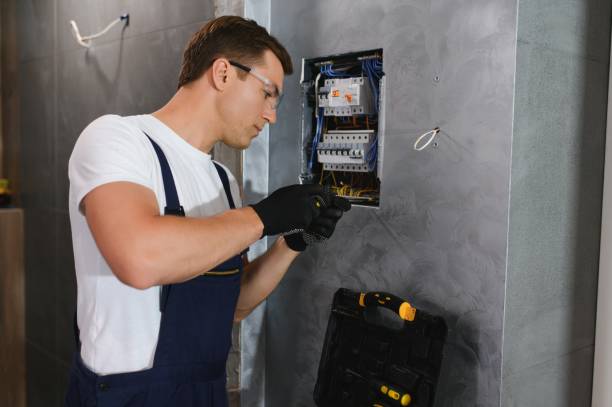 Best Residential Electrician Services  in Suitland, MD